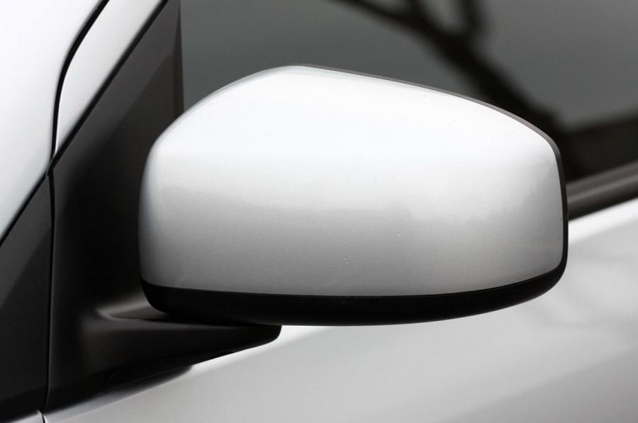  Mitsubishi Mirage 2014 года  (фото 4 из 39)
